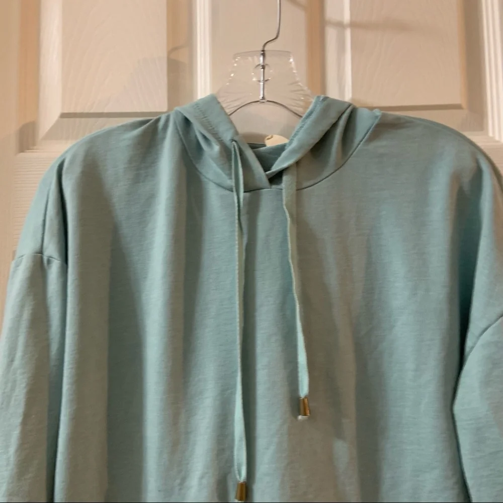 White Crow Blue Turquoise Pullover Hoodie size XS - Picture 4 of 10